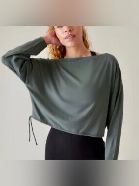 NWT Athleta Cool Down Top in Bali Green—XL